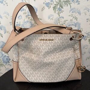 Michael Kors Tan and Cream Shoulder Bag